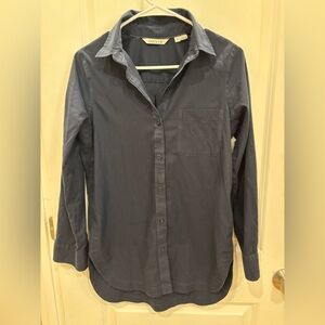 Orvis women’s Dark Blue long Casual Shirt